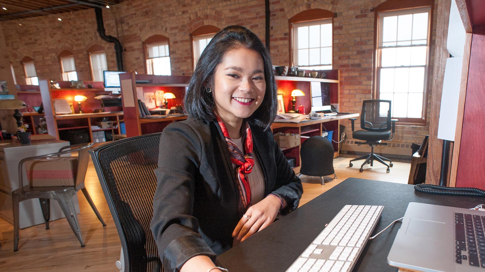 Business Management Degrees: Bachelor of Arts or Bachelor of Science?