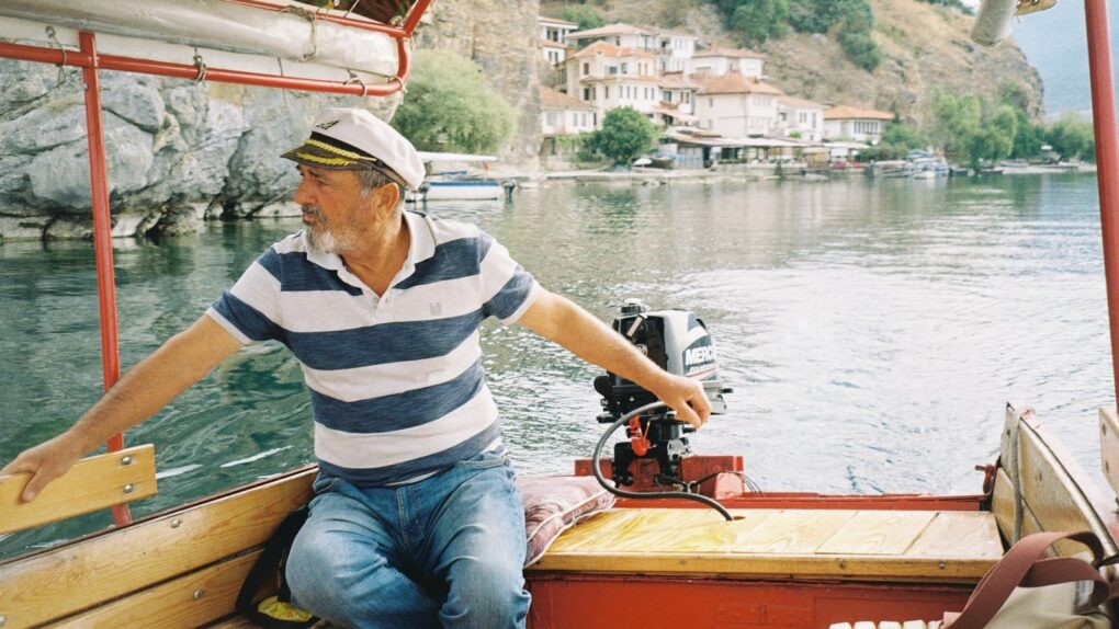 Understanding Legal Requirements for Safe and Lawful Boat Operation