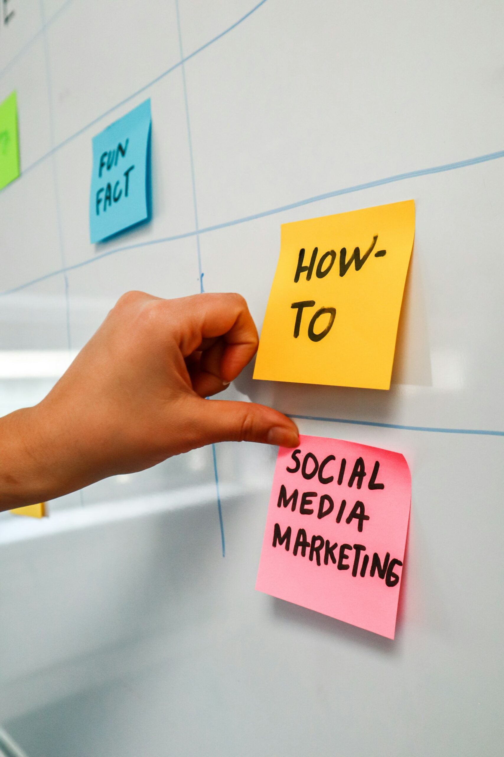 How Social Proof Drives Trust and Conversion in Online Marketing