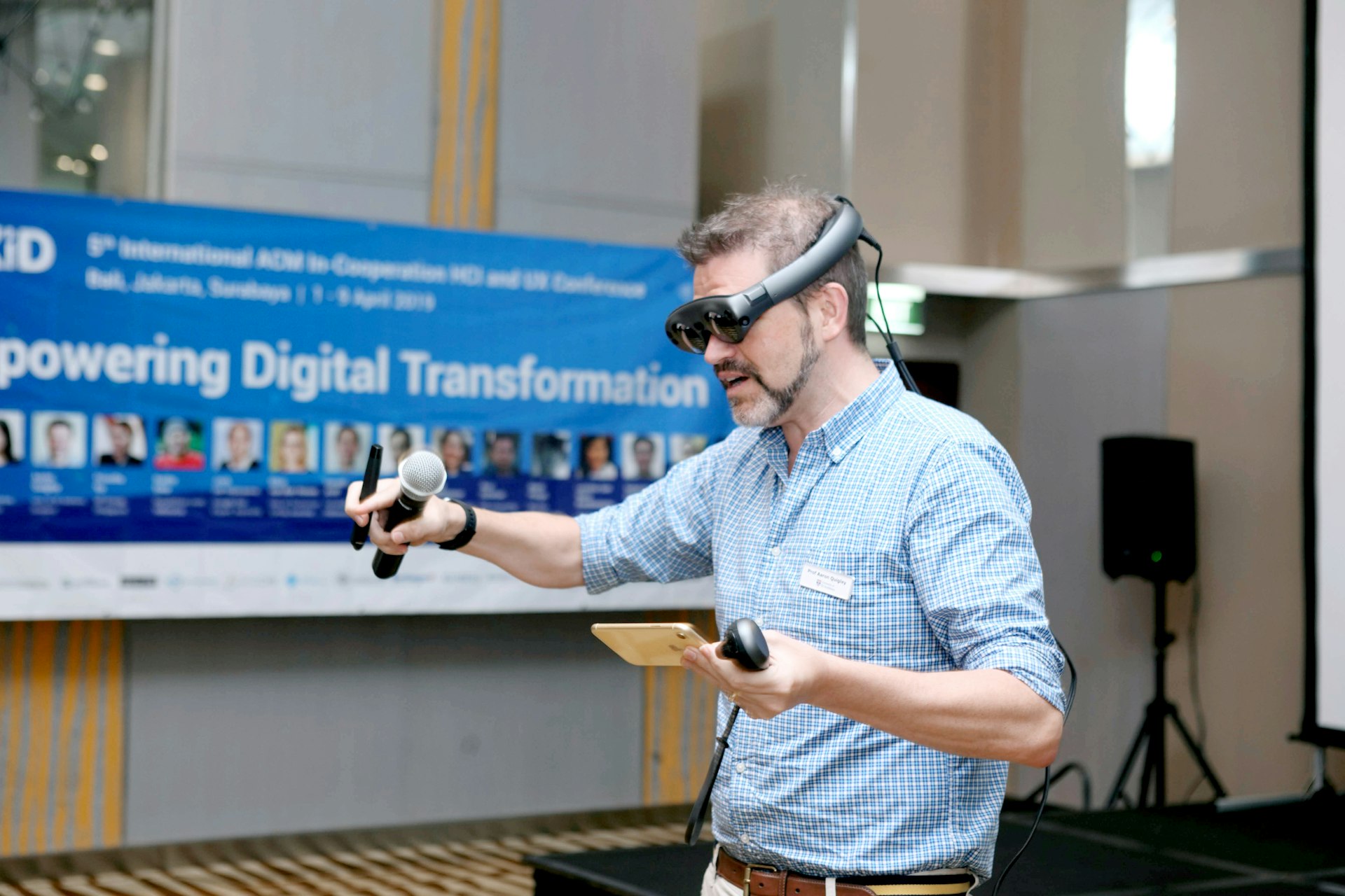 Augmented Reality: The Next Frontier in Retail Marketing and Customer Engagement