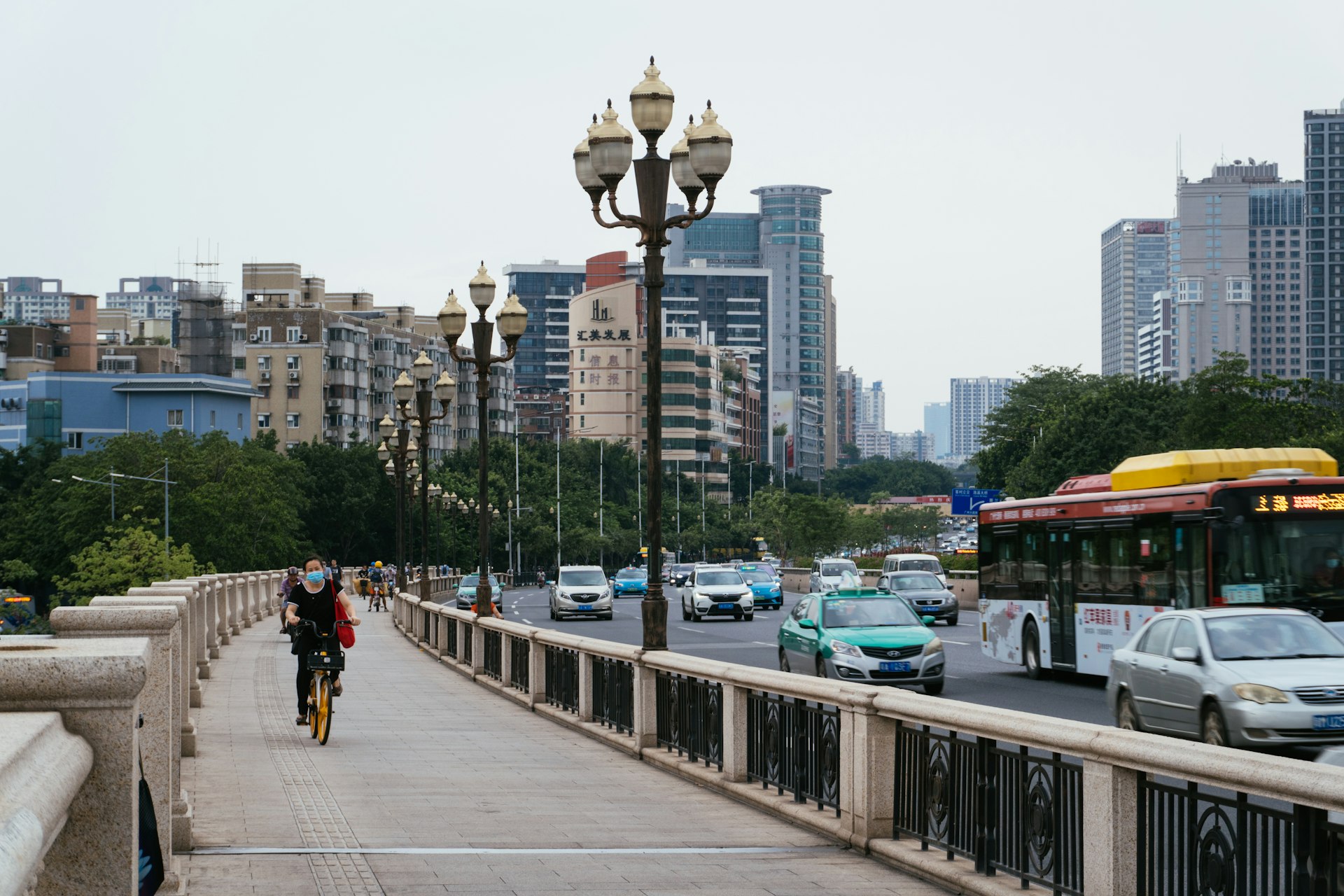 Achieving Balance: Proven Strategies for a Fulfilling Life in Busy Cities